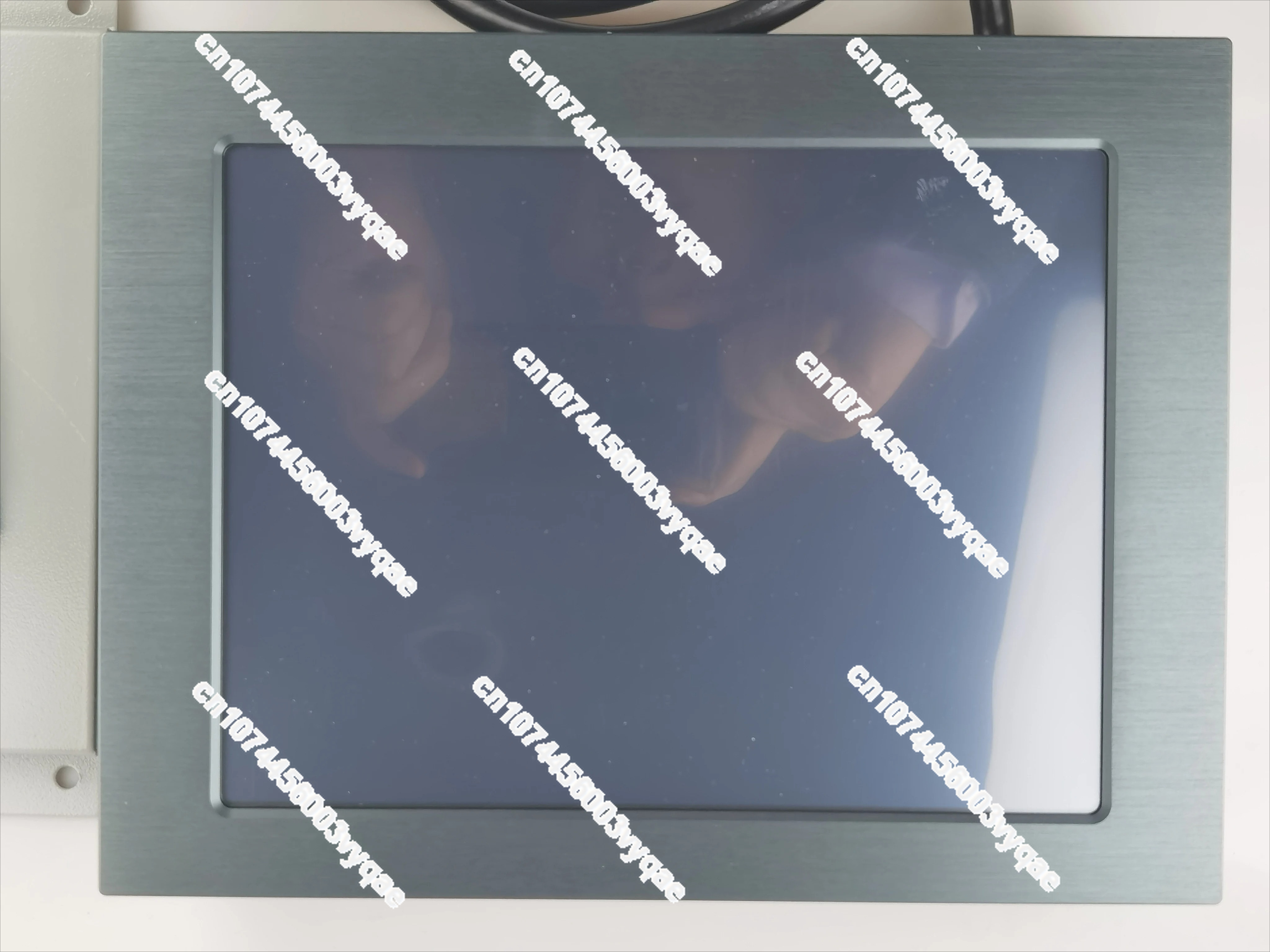10-дюймовая сенсорная система  – обзор и цена Laser Marking Machine